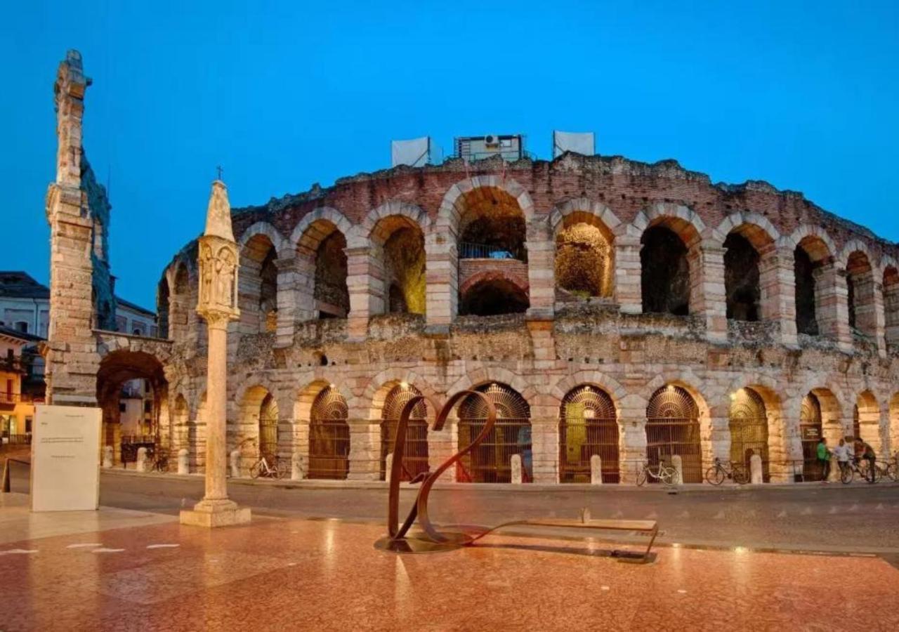 Arena Maroncelli Rooms Verona Exterior photo